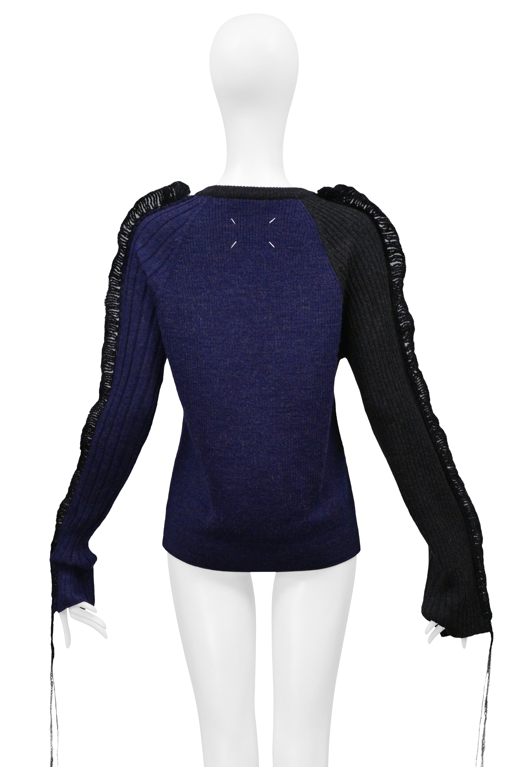 MAISON MARTIN MARGIELA CHARCOAL AND NAVY SWEATER WITH SCALLOP DETAILING ALONG SLEEVES 2017