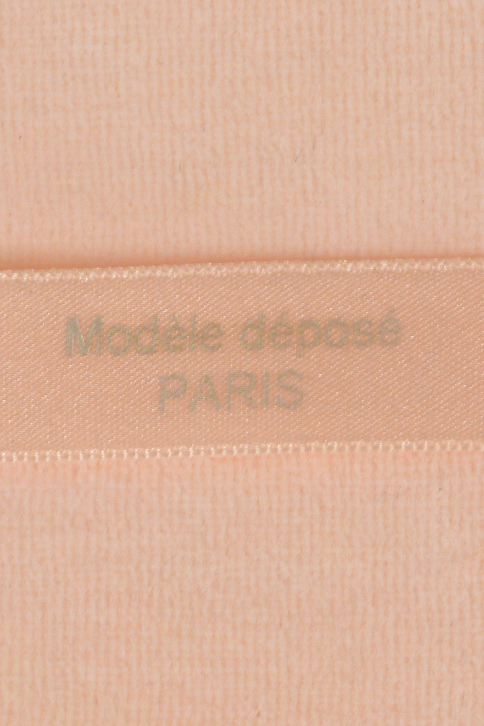 MAISON MARTIN MARGIELA POWDER PUFF BROOCH 2000