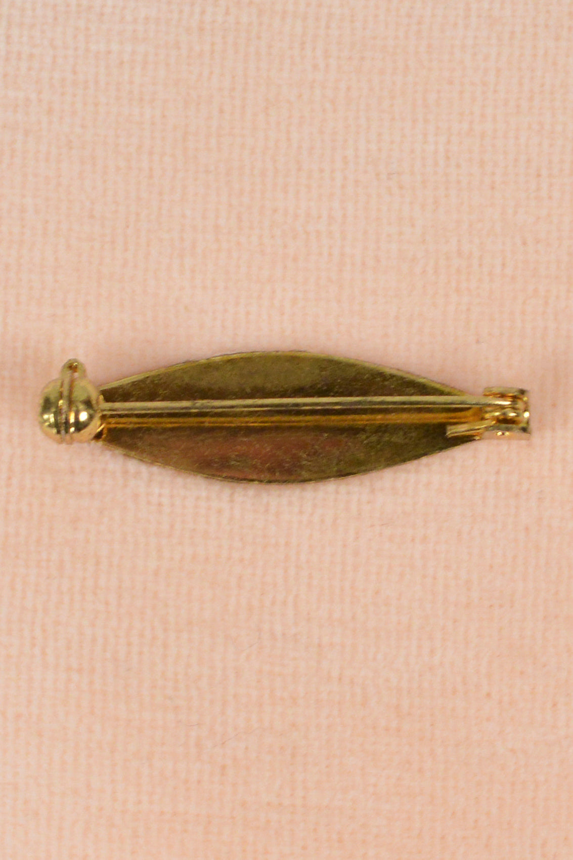 MAISON MARTIN MARGIELA POWDER PUFF BROOCH 2000