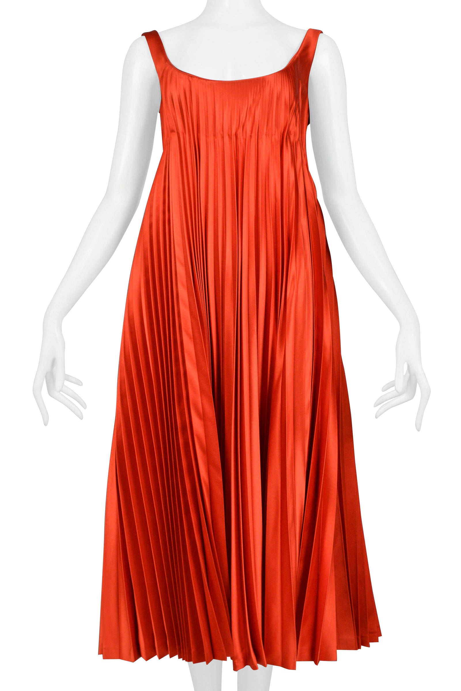 MCQUEEN2003REDSATINPLEATEDCOCK