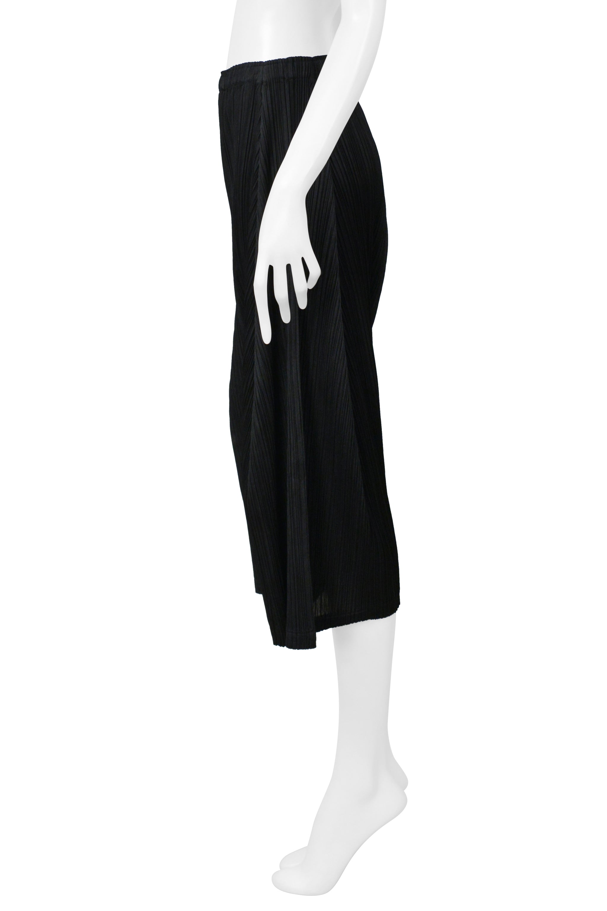 ISSEY MIYAKE PLEATS PLEASE BLACK PLEATED HAREM PANTS 1998-99