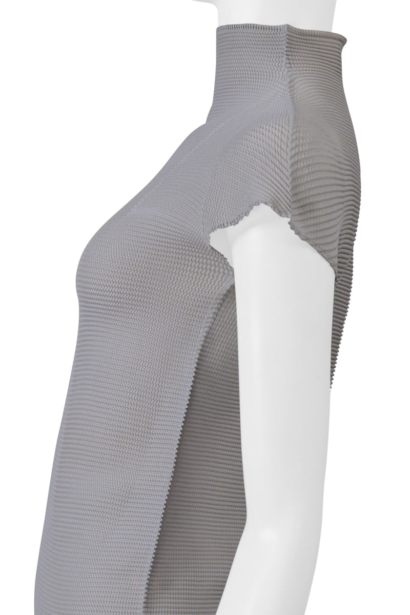 ISSEY MIYAKE PLEATS DI MIYAKE PUTTY COLORED PLEATED HIGH NECK SHORT SLEEVE TOP 2000