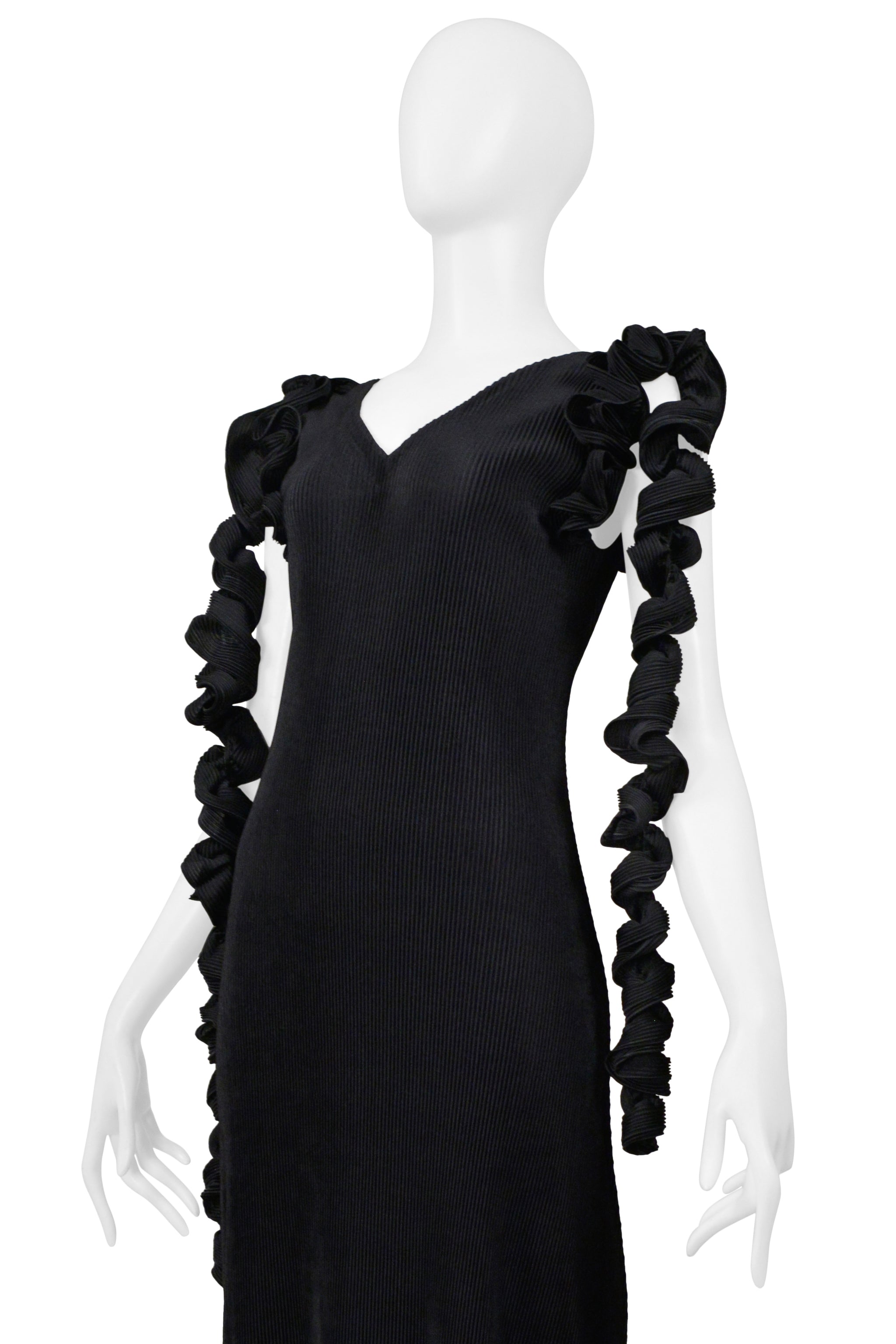 ISSEY MIYAKE BLACK PLEATED GOWN WITH SPIRAL TENDRILS 2000-2001