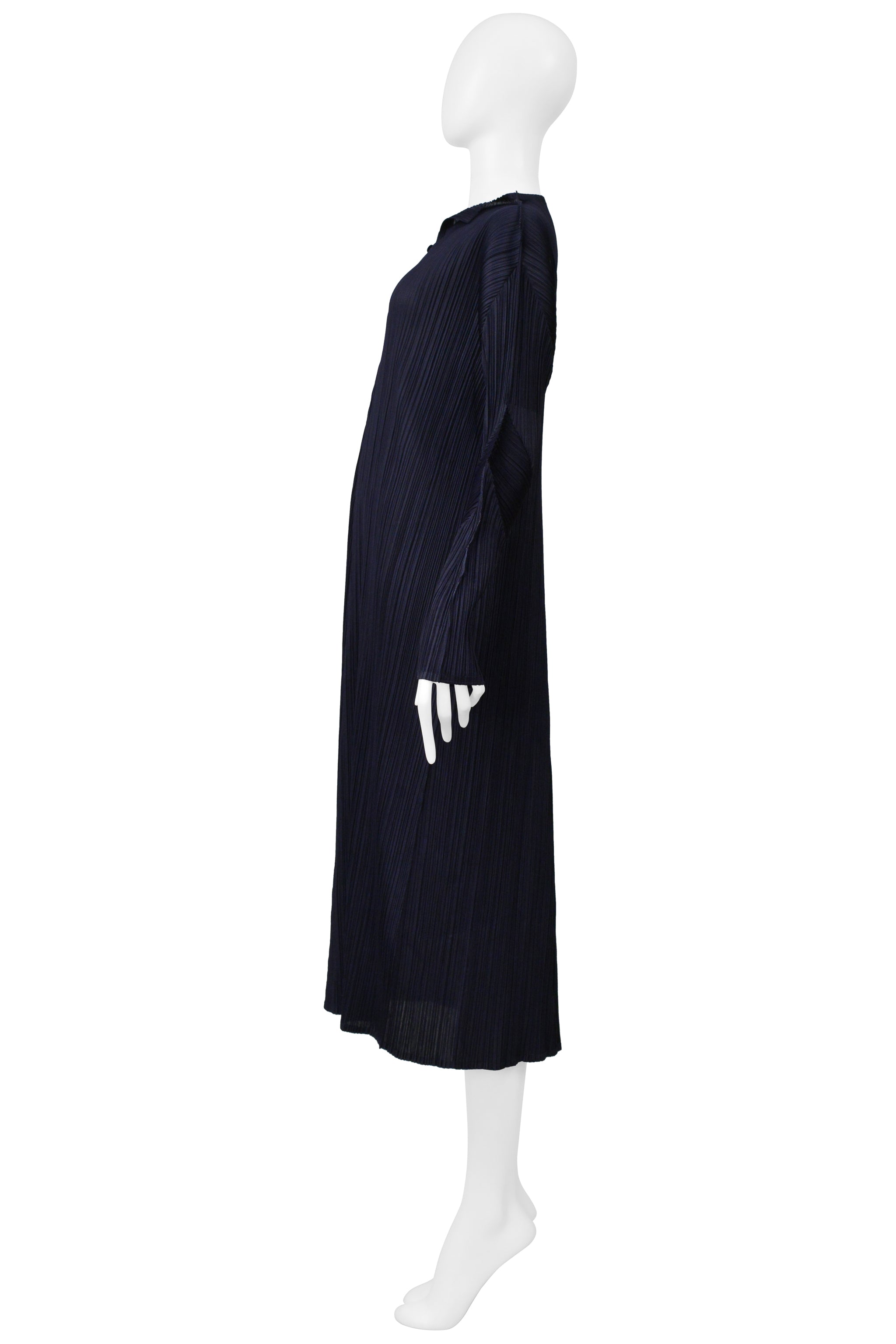 ISSEY MIYAKE PLEATS PLEASE NAVY LONG PLEATED DRESS W BUTTON AND KEYHOLE 2000