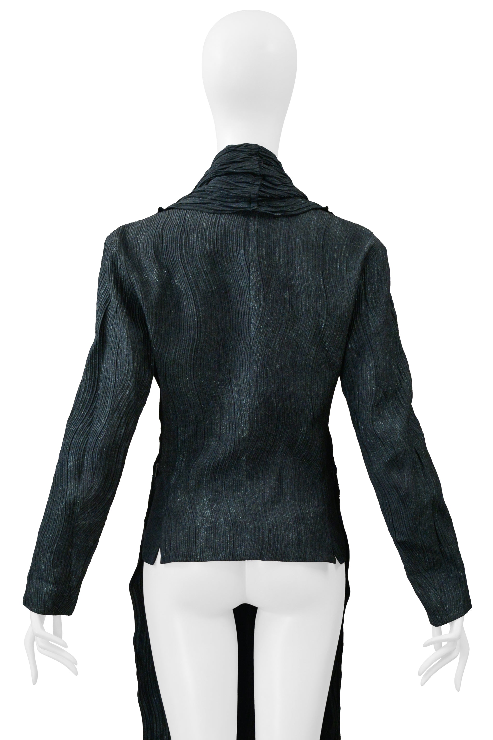 ISSEY MIYAKE SERPENT GREEN PLEATED JACKET WITH SIDE ZIPPERS AND LONG FRONT 2002-2003