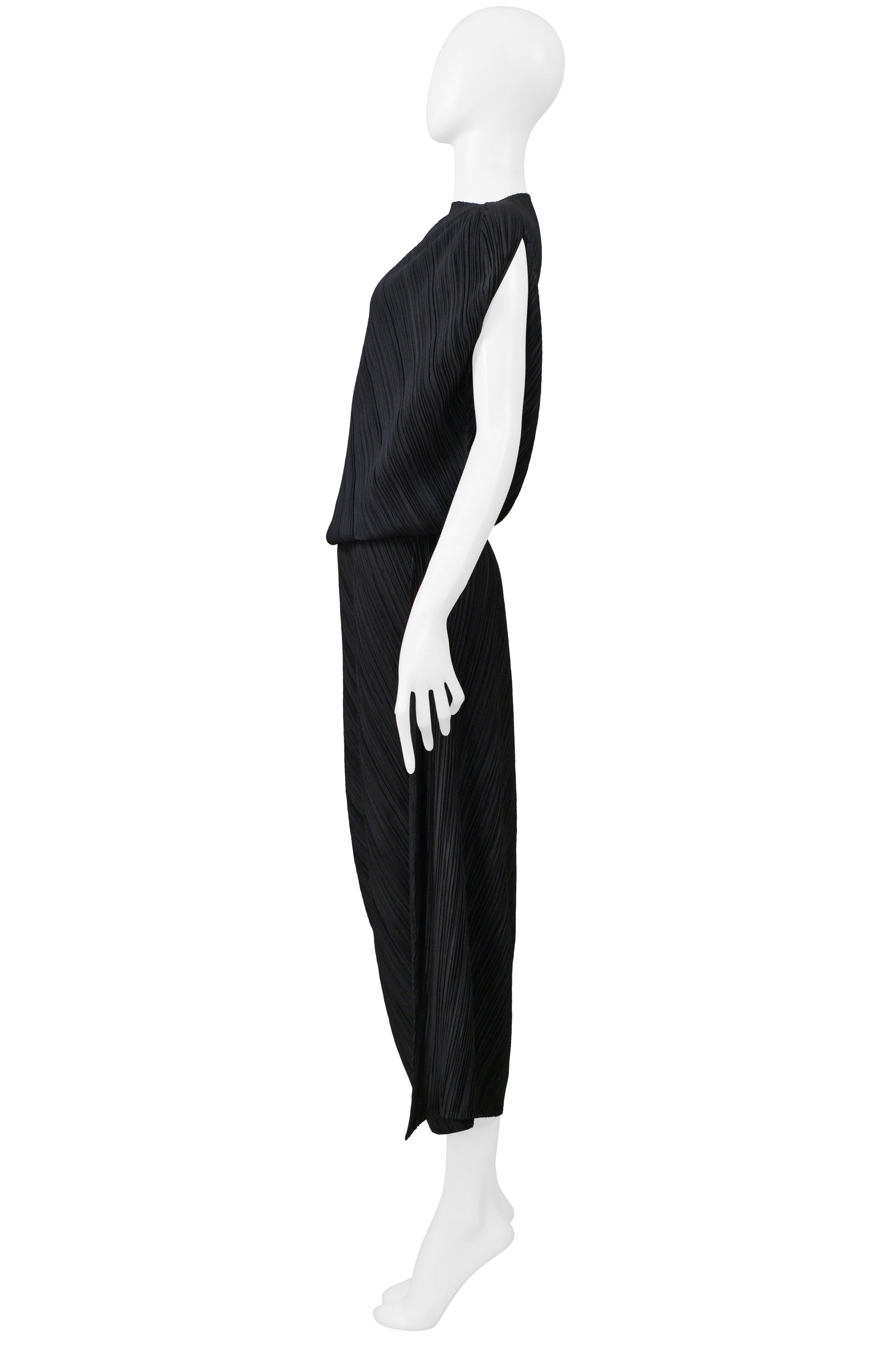 ISSEY MIYAKE BLACK ASYMMETRICAL PLEATED TOP AND SKIRT ENSEMBLE SS 2005