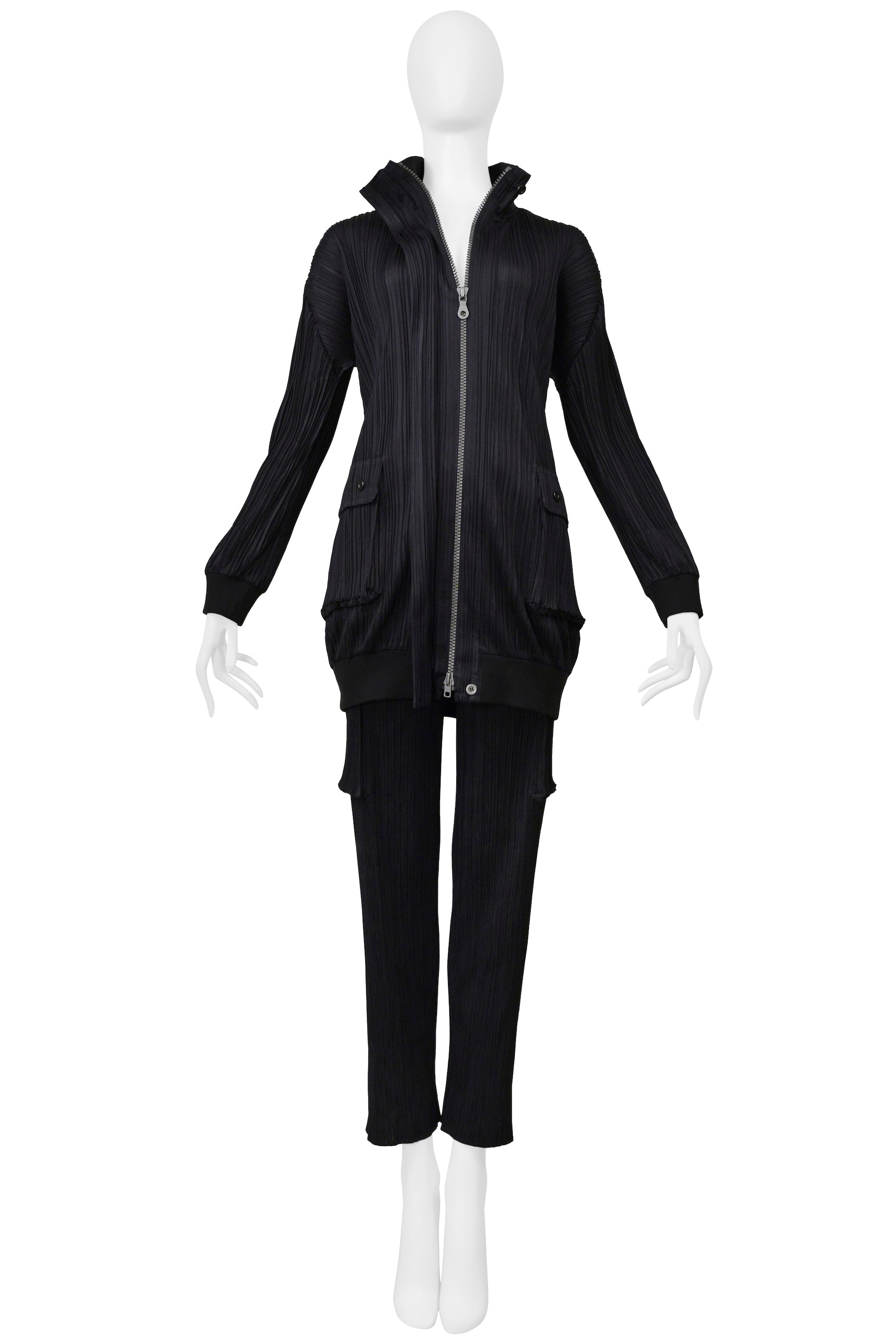 ISSEY MIYAKE BLACK PLEATED TRACK SUIT WITH LARGE POCKETS 2004