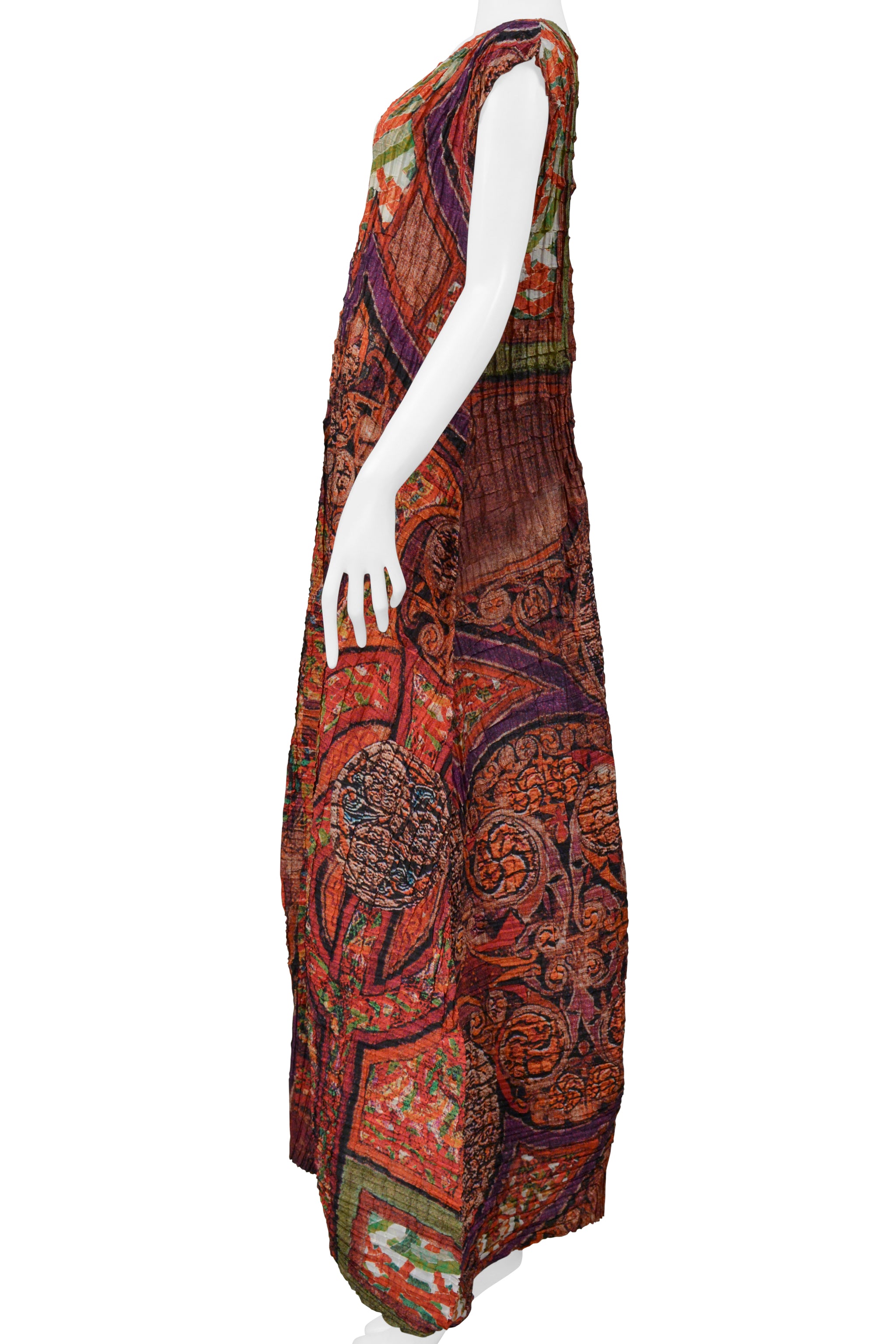 ISSEY MIYAKE 2001 AW BURGUNDY PRINTED PLEATED MAXI DRESS 2001-2002