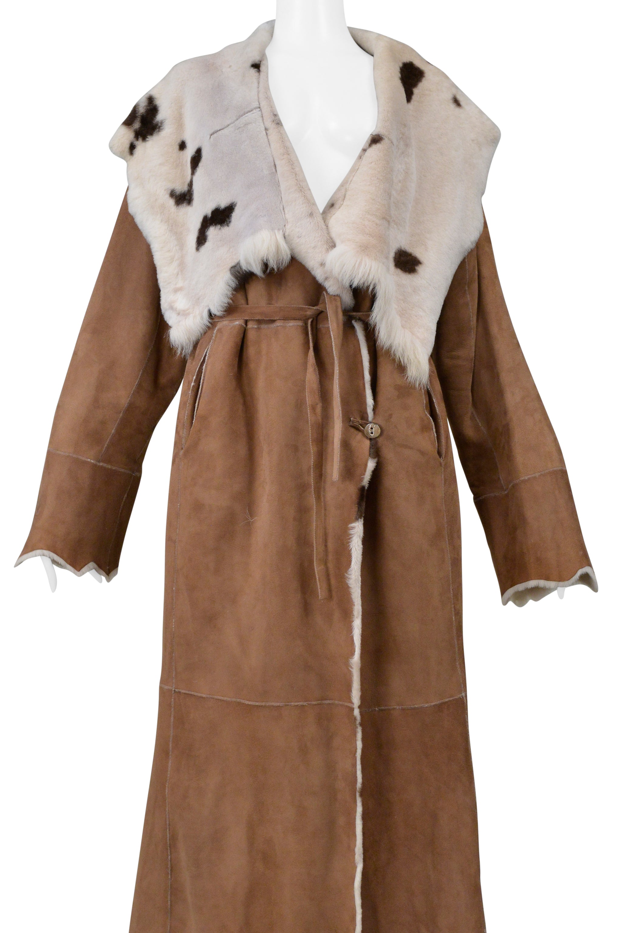 VINTAGE BROWN SPOTTED REVERSIBLE LLAMA FUR COAT