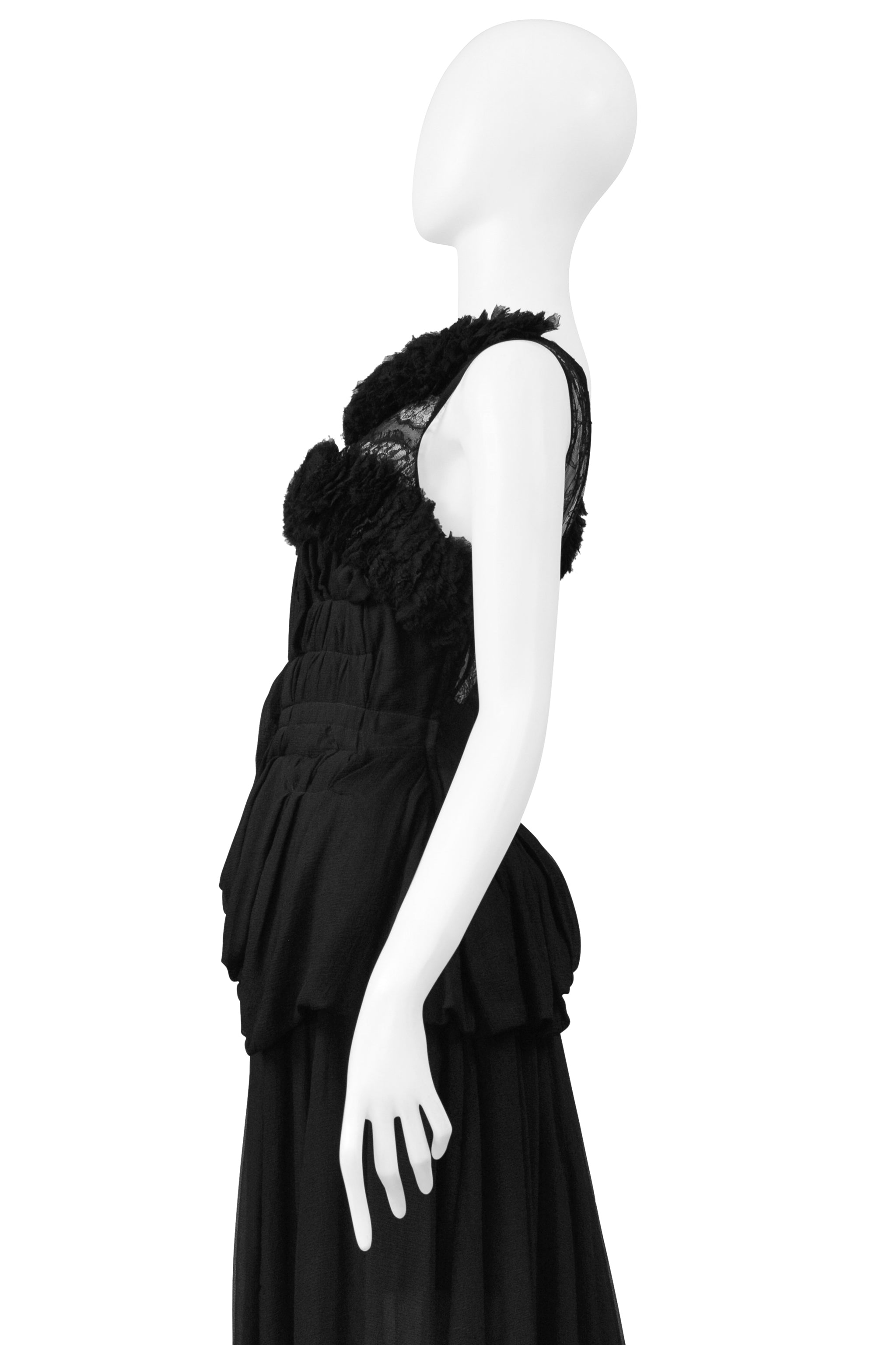 NINA RICCI BLACK CHIFFON & LACE EVENING GOWN