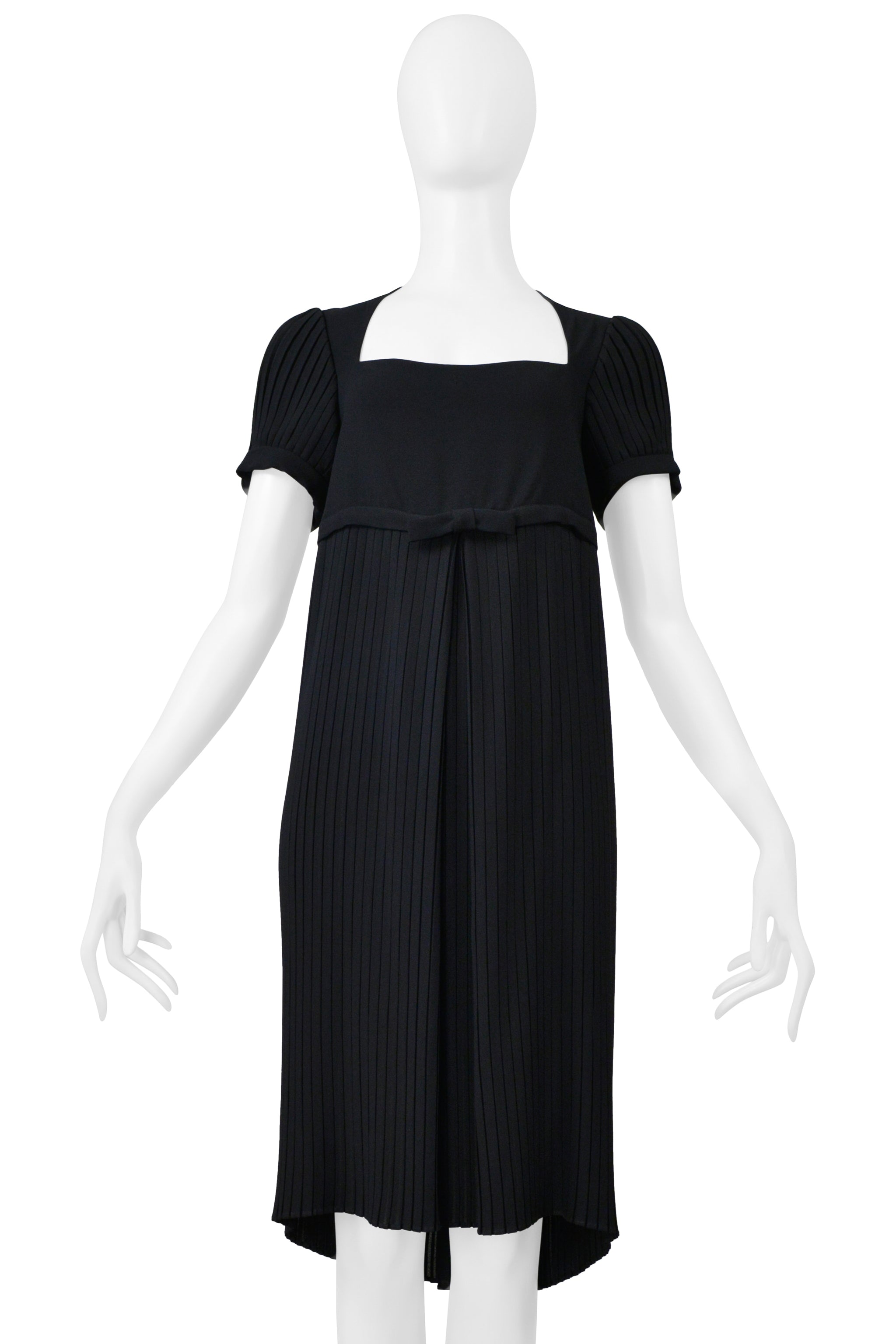 ROMEO GIGLI BLACK SHORT SLEEVED SHORT DRESS 1997