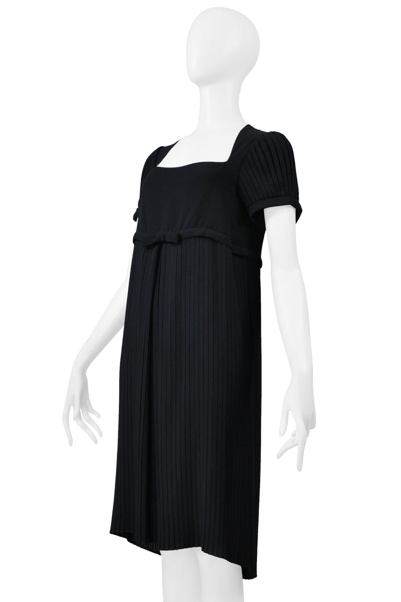 ROMEO GIGLI BLACK SHORT SLEEVED SHORT DRESS 1997