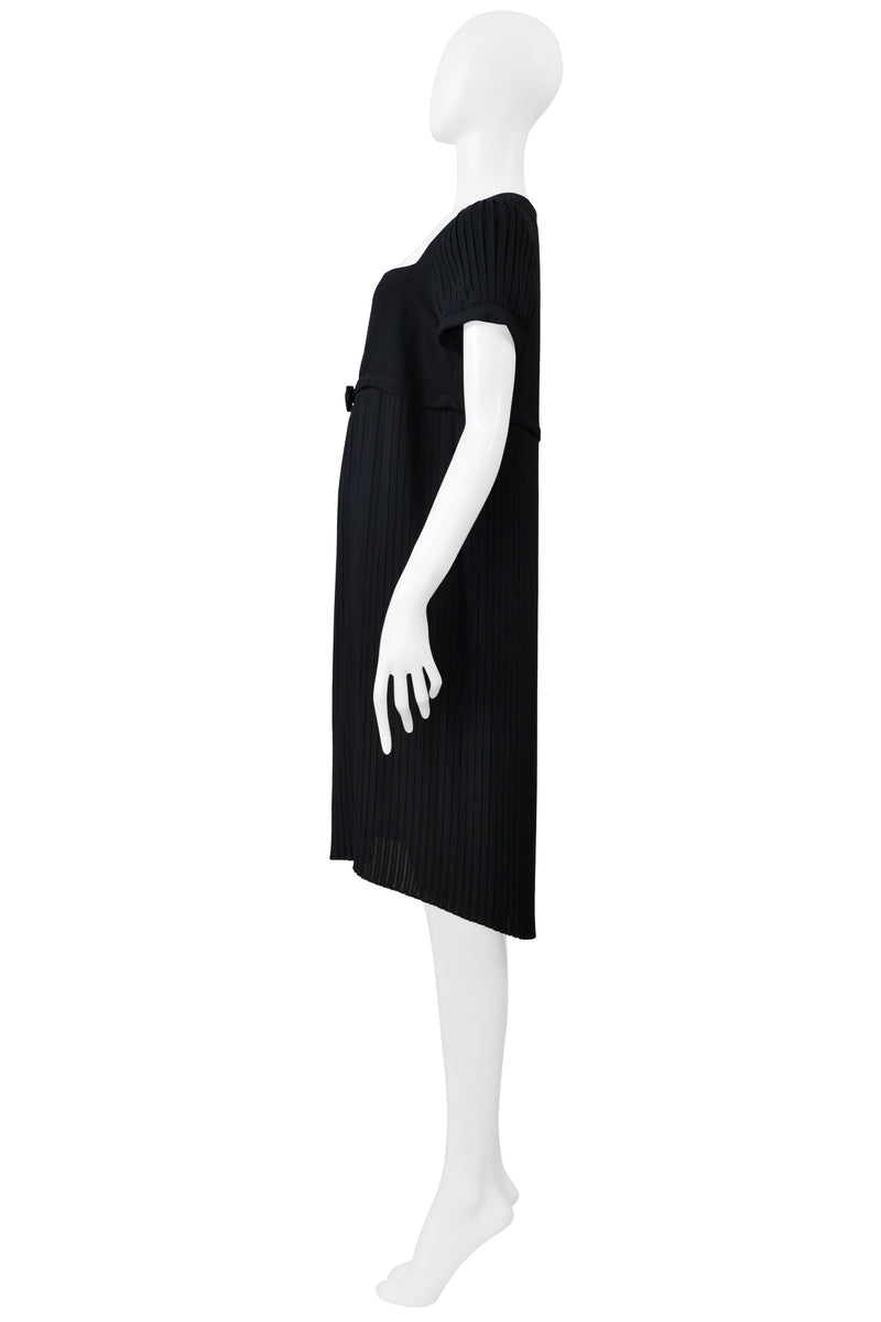 ROMEO GIGLI BLACK SHORT SLEEVED SHORT DRESS 1997