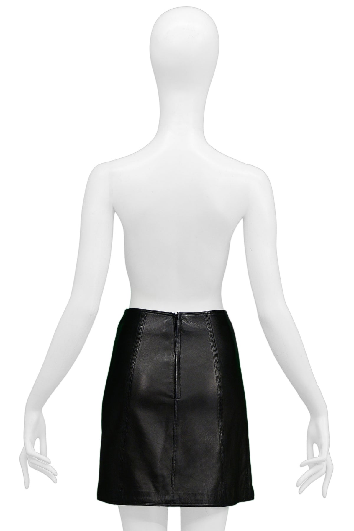 Black leather mini skirt 90s hotsell