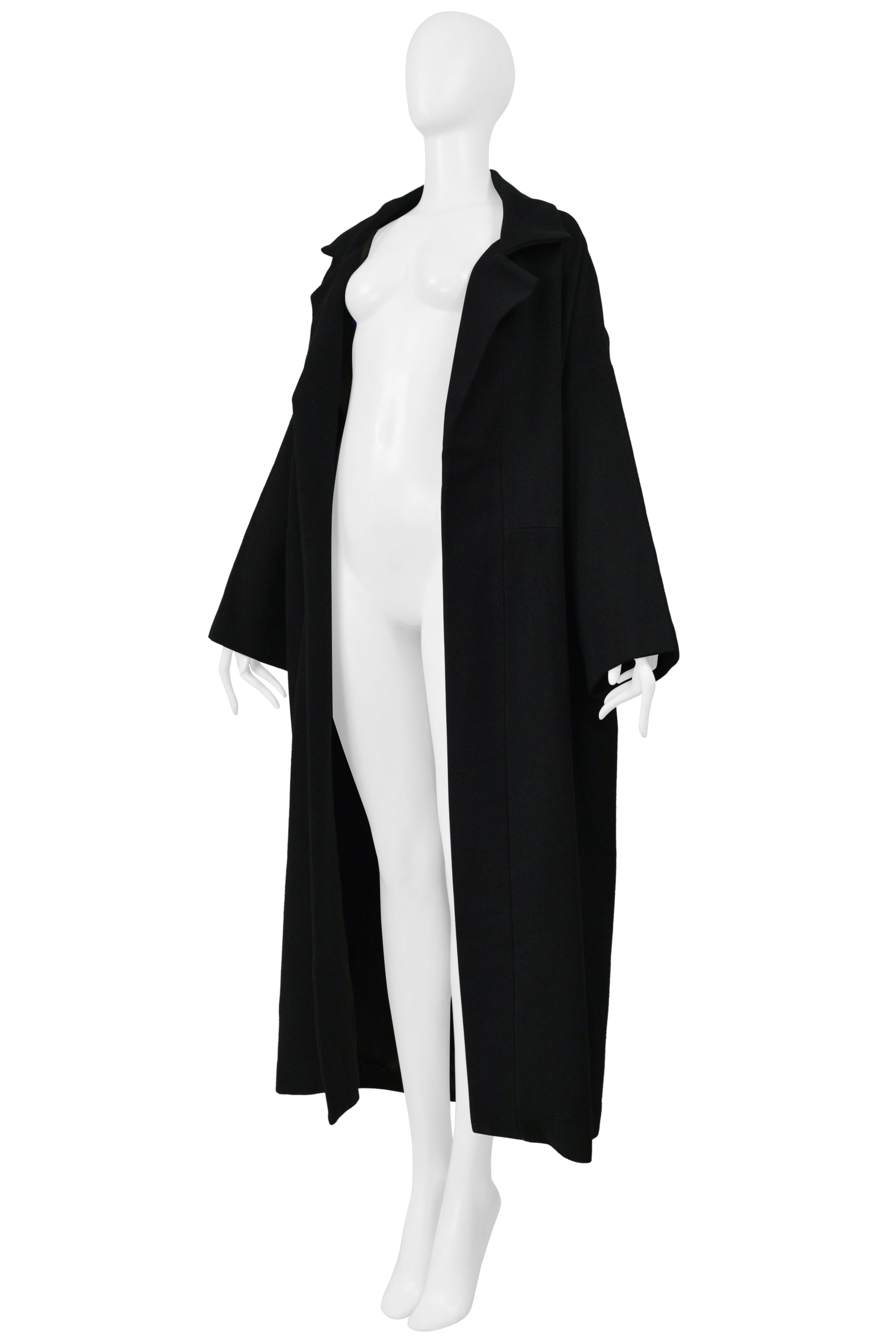 YOHJI YAMAMOTO BLACK WOOL EGG SHAPE OVERCOAT WITH NOTCH LAPELS 1999