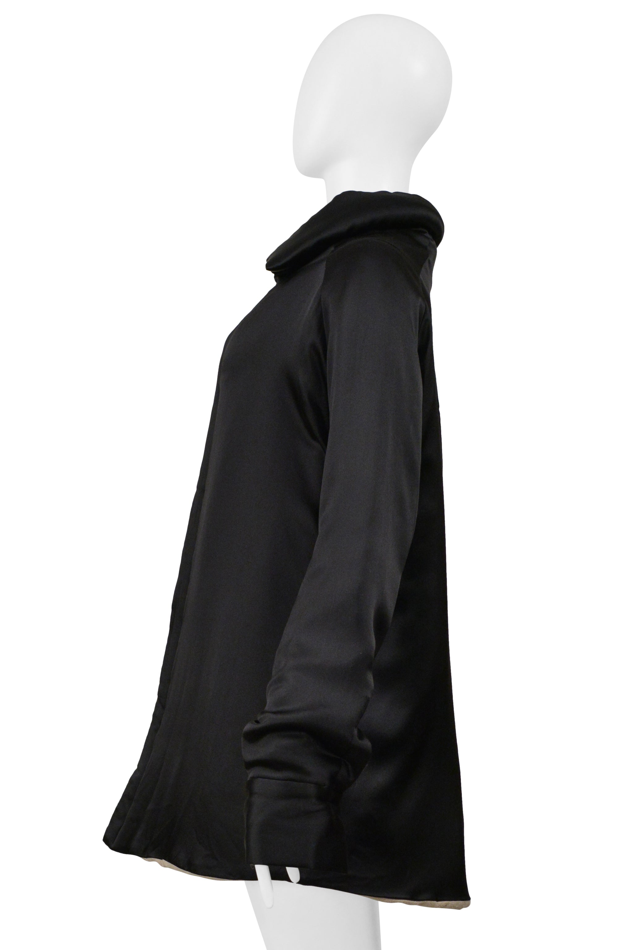 YOHJI YAMAMOTO BLACK SATIN LINEN COAT WITH COLLAR 2000