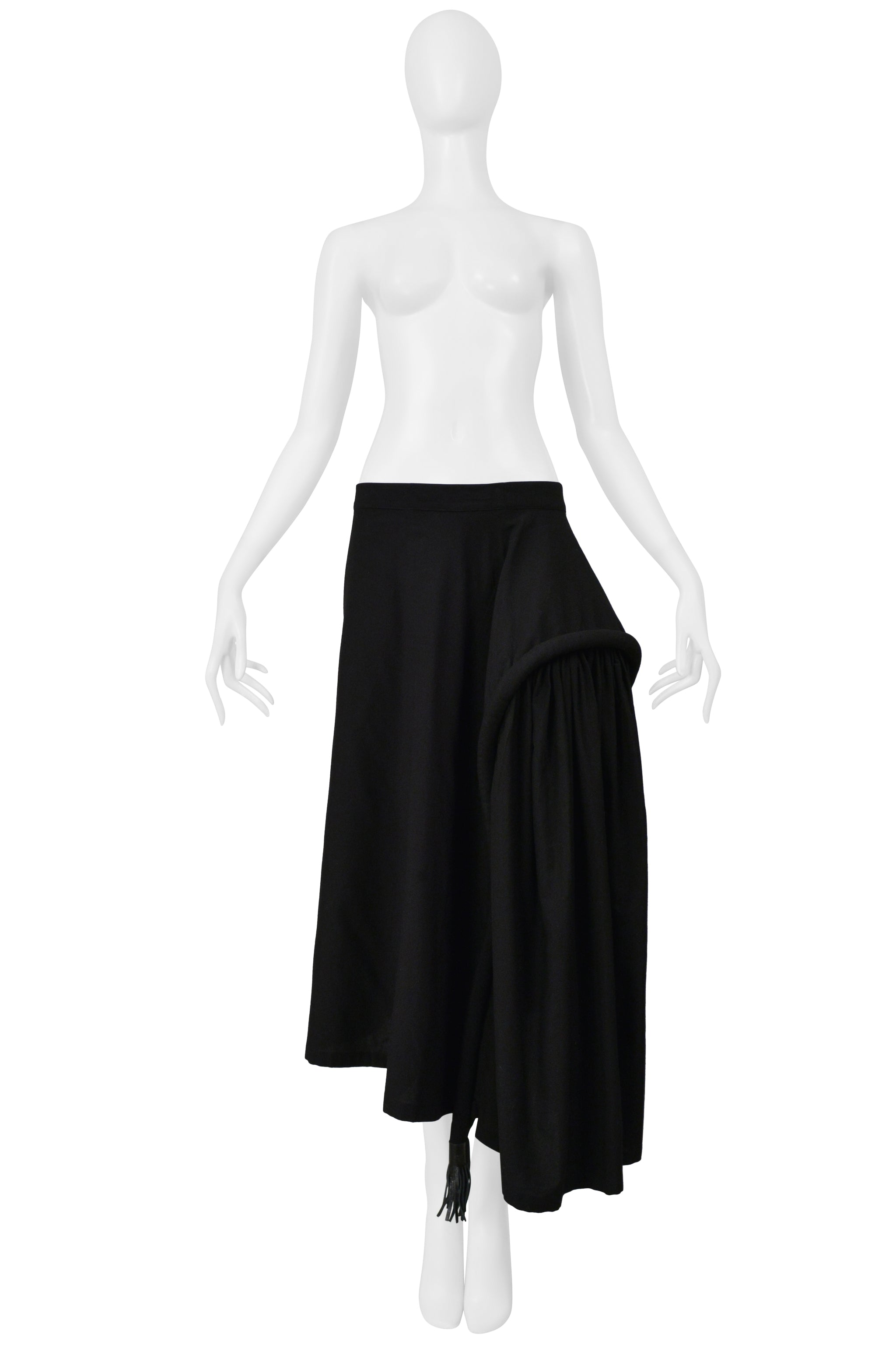 YOHJI YAMAMOTO BLACK LONG FULL SKIRT WITH PADDED SEAM & LEATHER TASSELS 2001