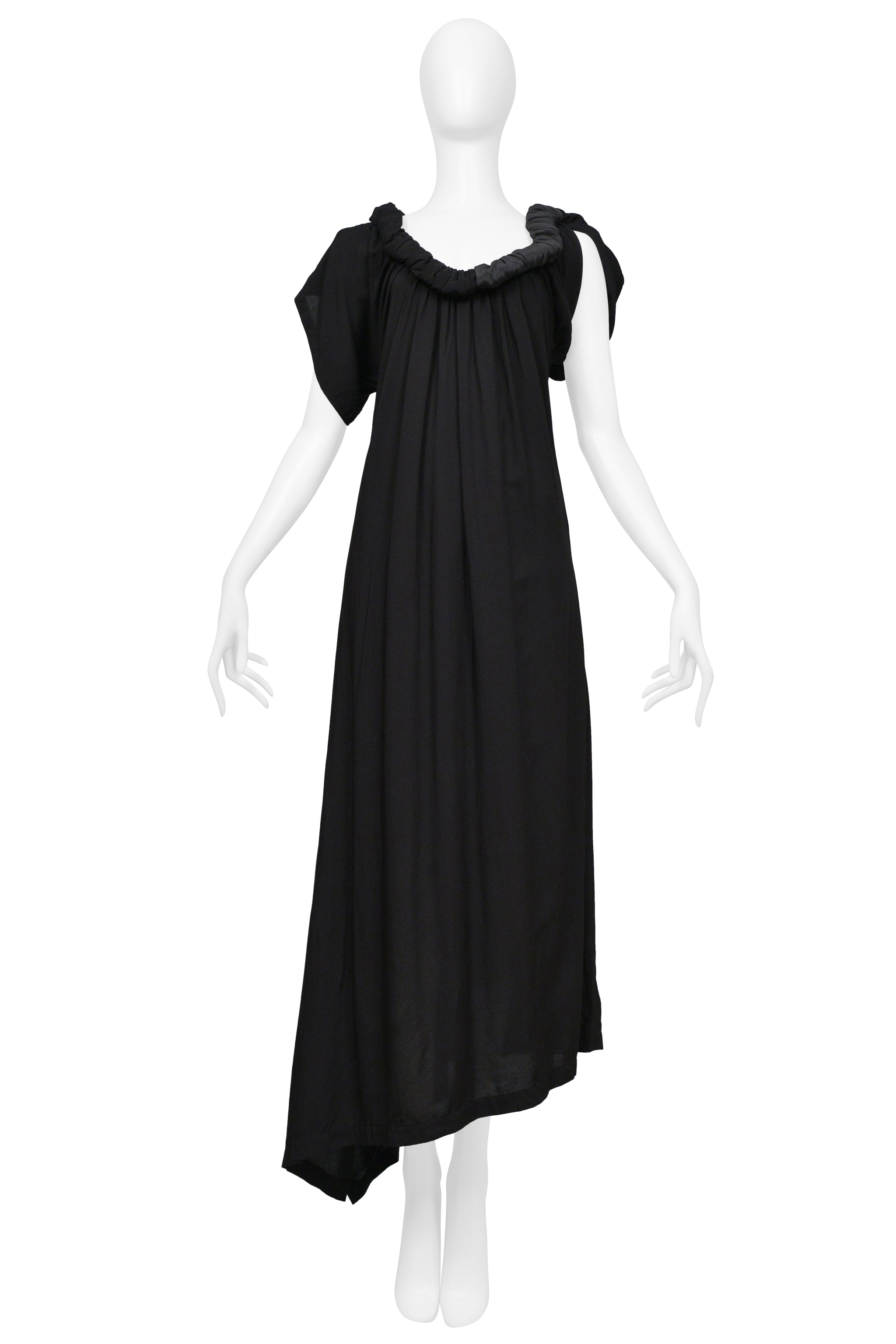 YOHJI YAMAMOTO BLACK SHORT SLEEVE DRESS WITH NECKLINE DETAIL