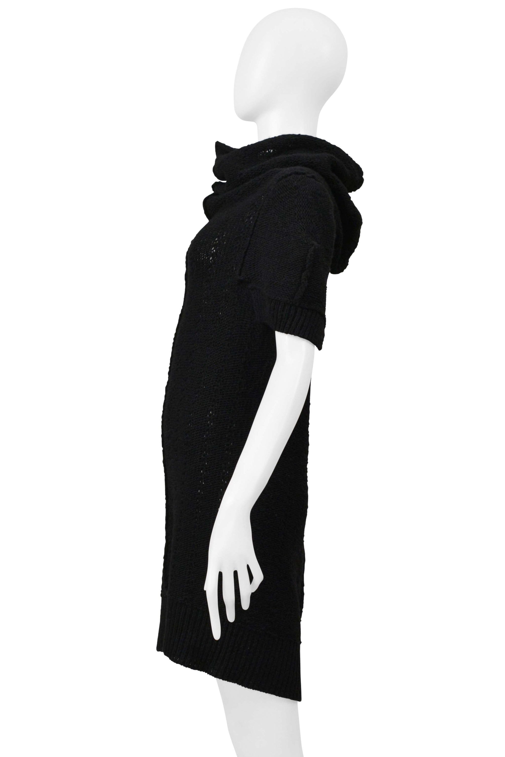Y’S 2004–05 BY YOHJI YAMAMOTO BLACK CABLE KNIT SWEATER WITH HIGH NECK & ASYMMETRICAL SLEEVES