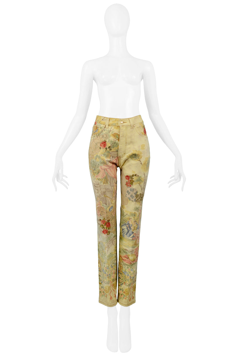 https://resurrectionvintage.com/cdn/shop/products/CAVALLI_VICTORIAN_PRINT_JEANS_WITH_SUEDE_ROSES_1_1_800x.jpg?v=1583625611