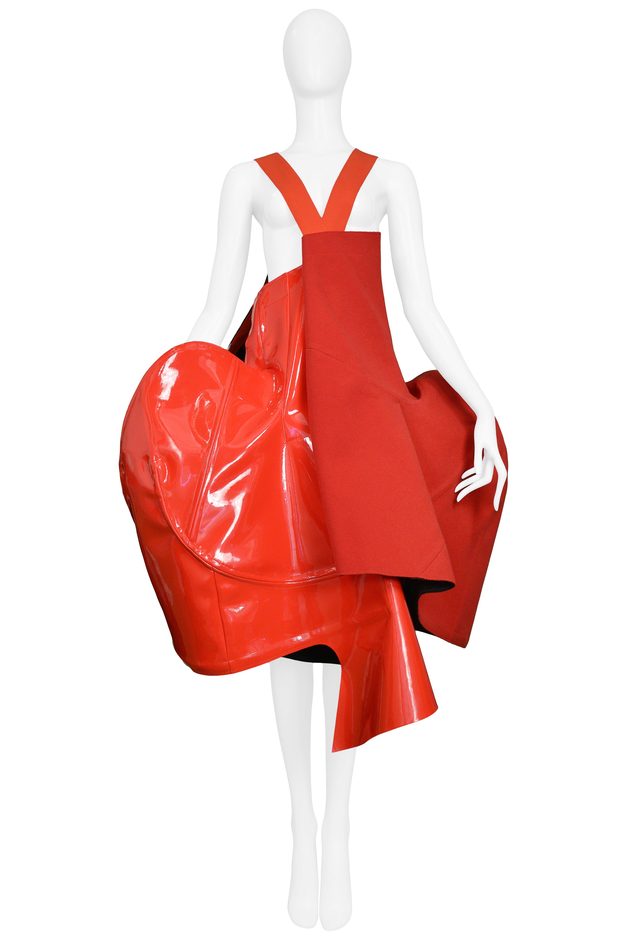 CDG_2015_RED_VINYL_WOOL_APRON_