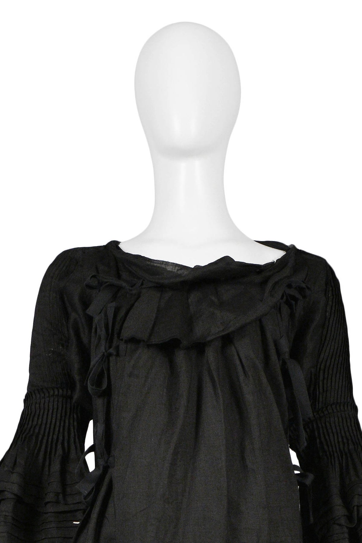 独特な 【送料無料】 CDG_TAO_2007_BLACK_LINEN_JUMPS ワンピース