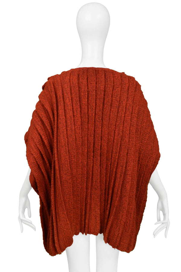 ISSEY MIYAKE RED PLEATED KNIT VEST